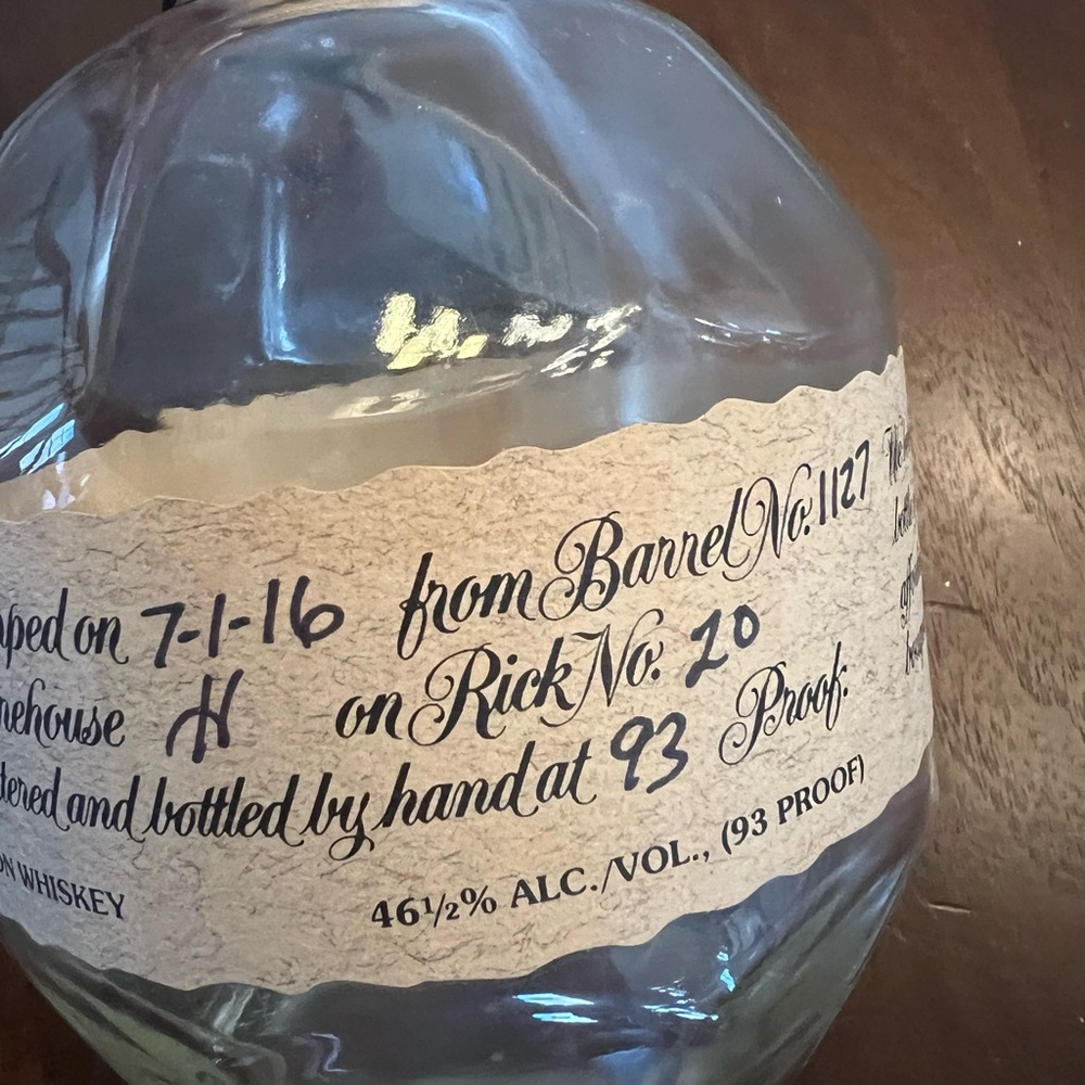 Blanton's Empty Glass Bourbon Whiskey Bottle with Letter O Horse Stopper - Picture 4 of 6